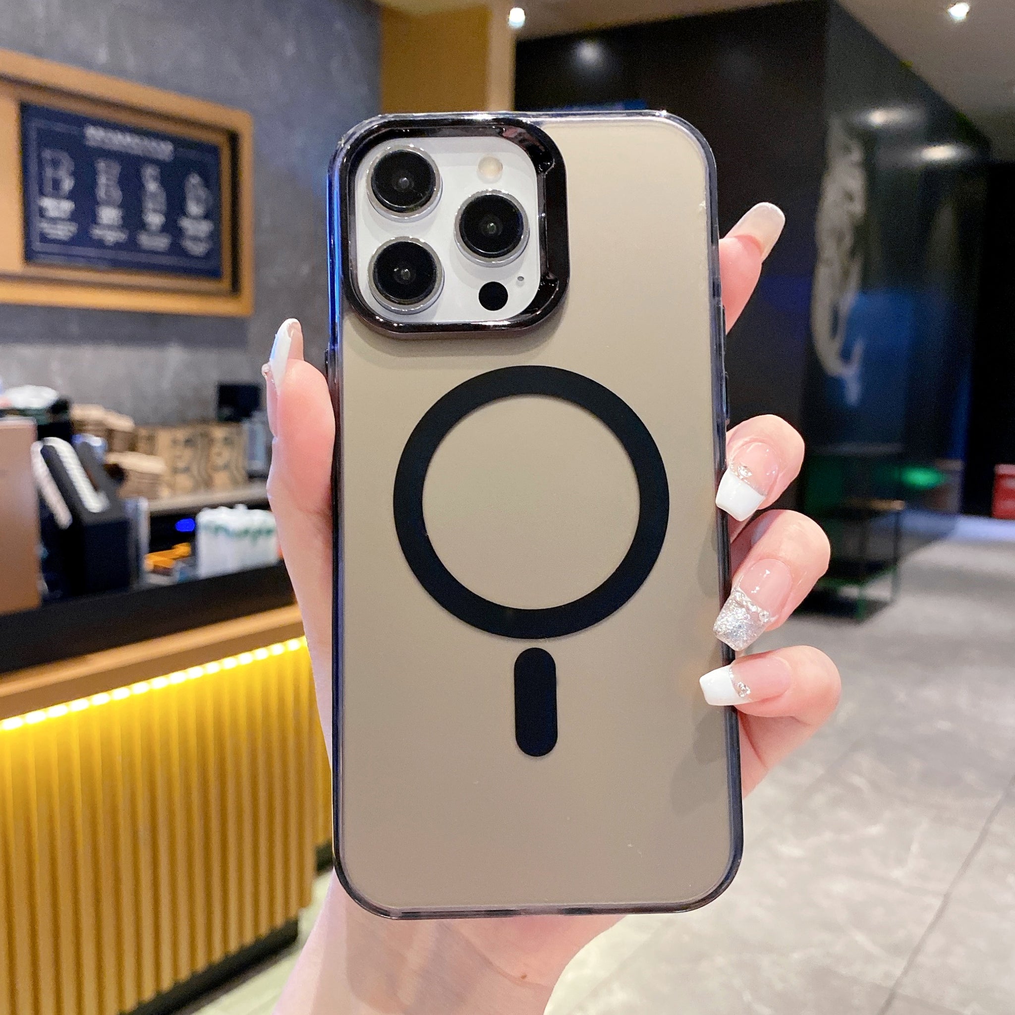 Black Luxury Smoky Phone Case With Magsafe For iPhone 15 Plus