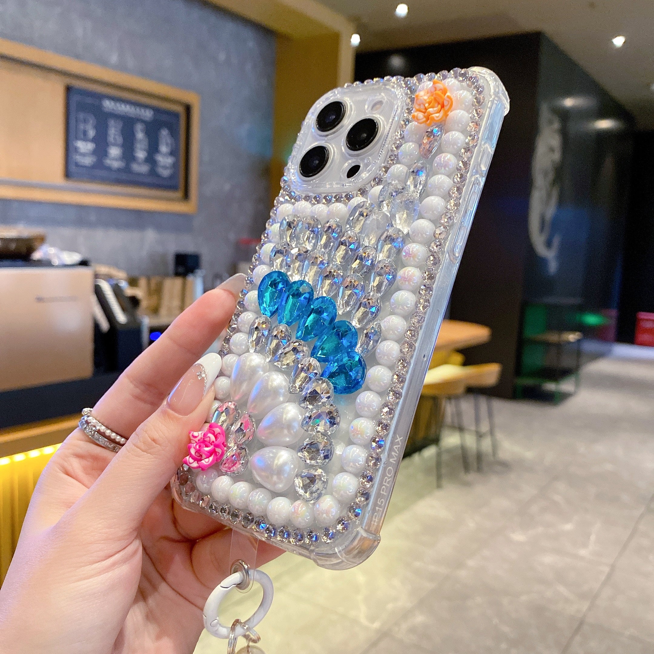 Blue Diamond With Charm Silicon Phone Cases For iPhone 16