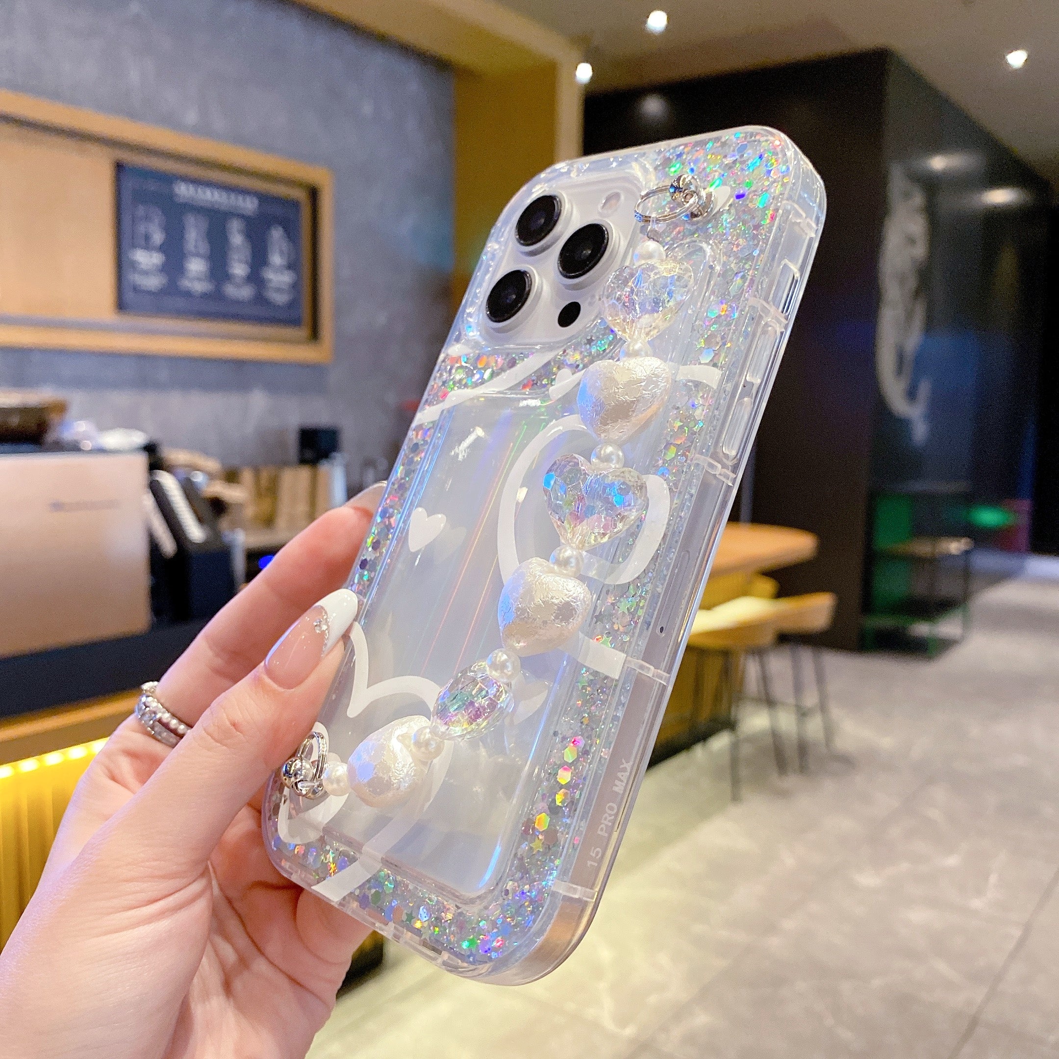Glitter Heart With Heart Chain Silicon Phone Cases For iPhone 14 Pro Max