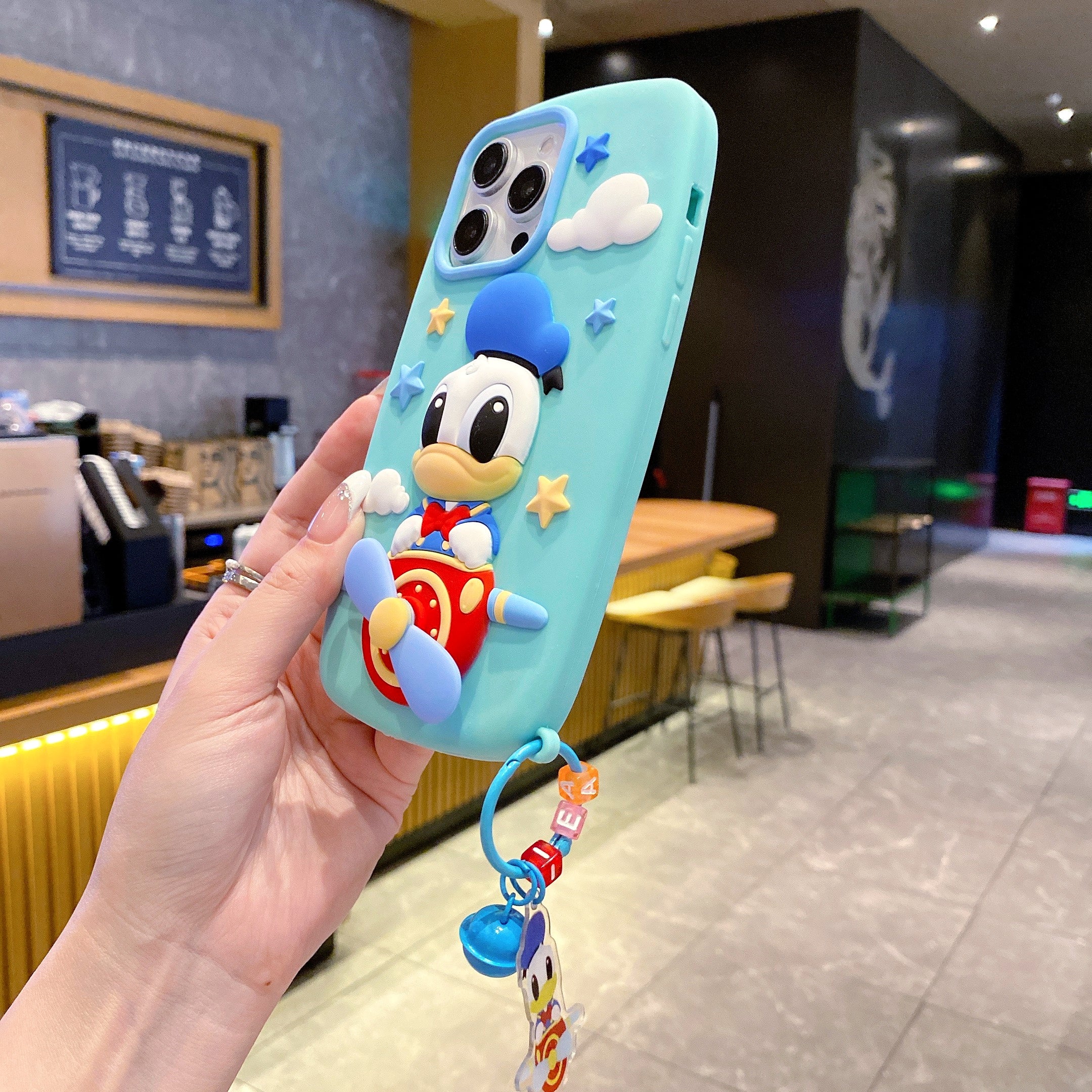 Flying Donald Duck Silicon Phone Case For iPhone 15 Pro Max
