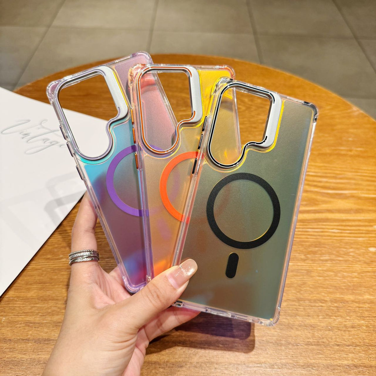 Holographic MagSafe Stand Case - Phone Case For Galaxy S25 Ultra