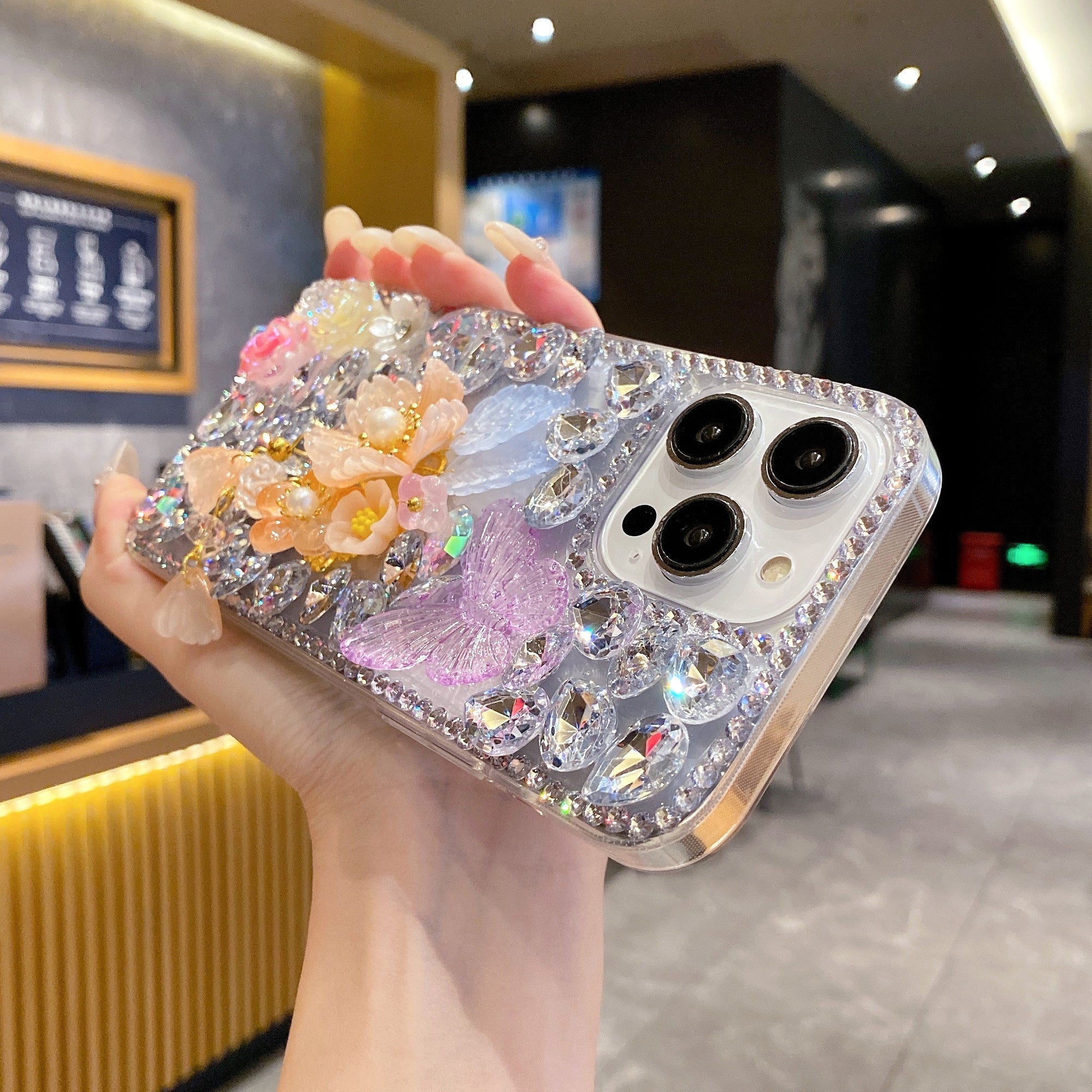 Orange Sheal Flower With Pearl Silicon Phone Case For iPhone 14 Pro Max