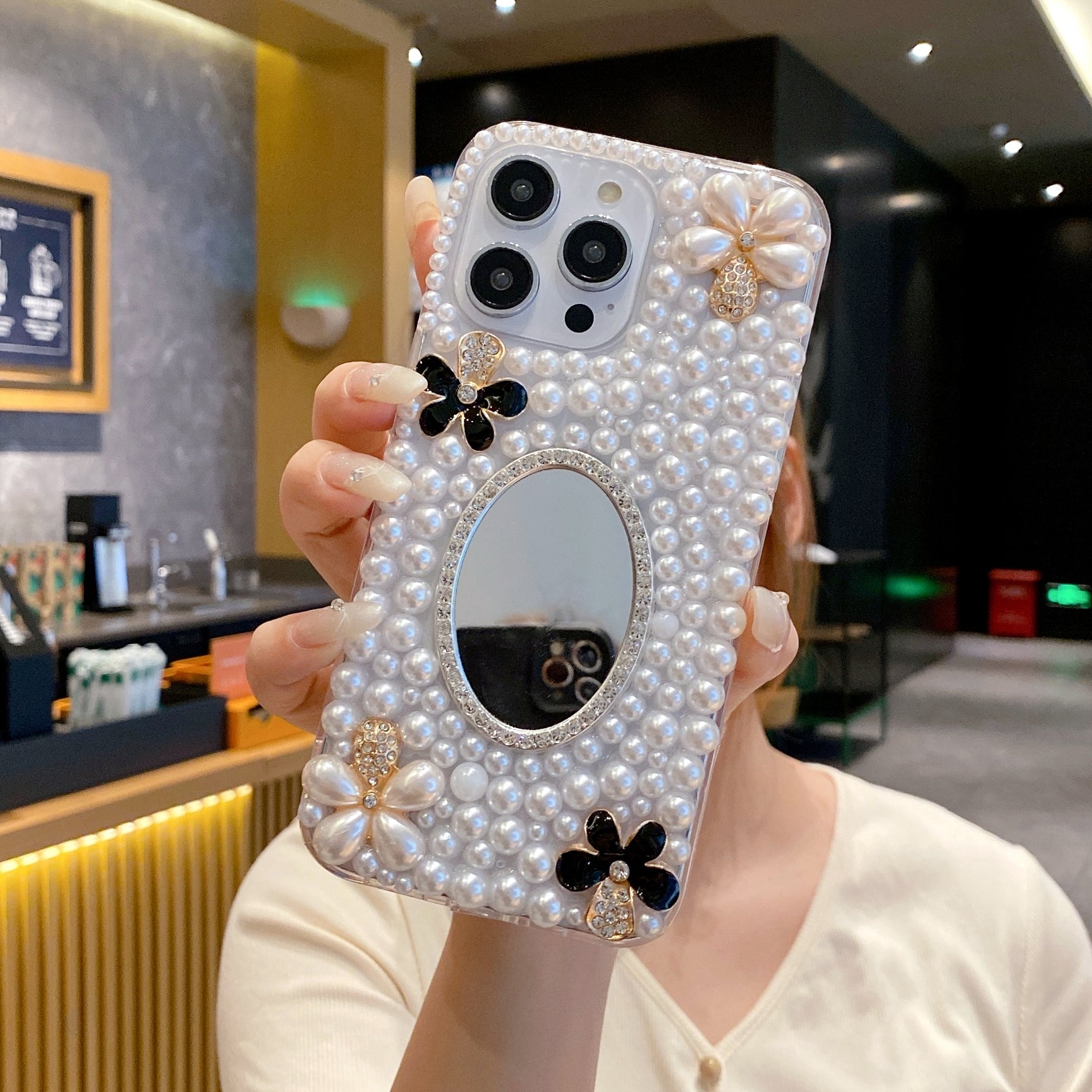 Pearl With Mirror Silicon Phone Case For iPhone 16