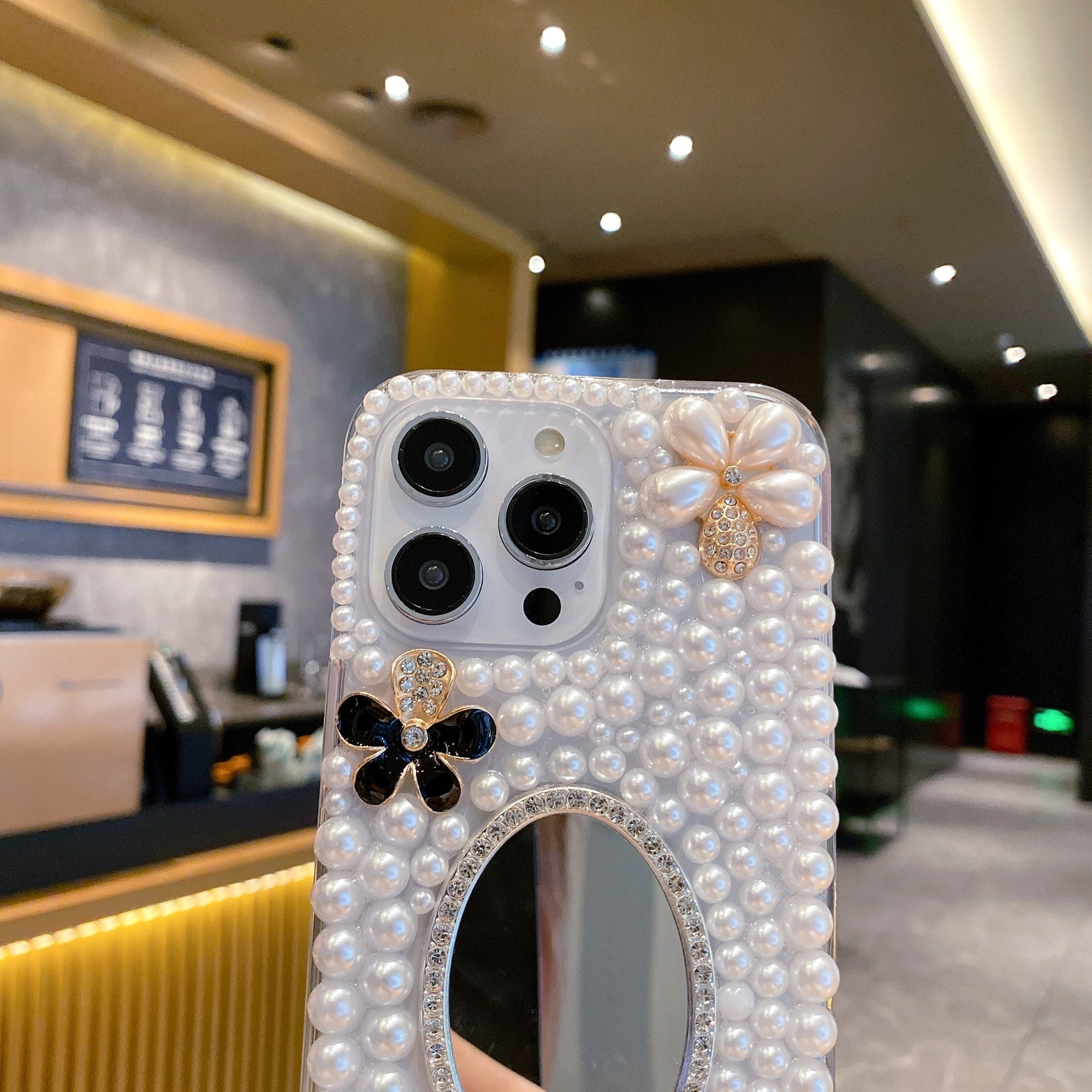 Pearl With Mirror Silicon Phone Case For iPhone 16