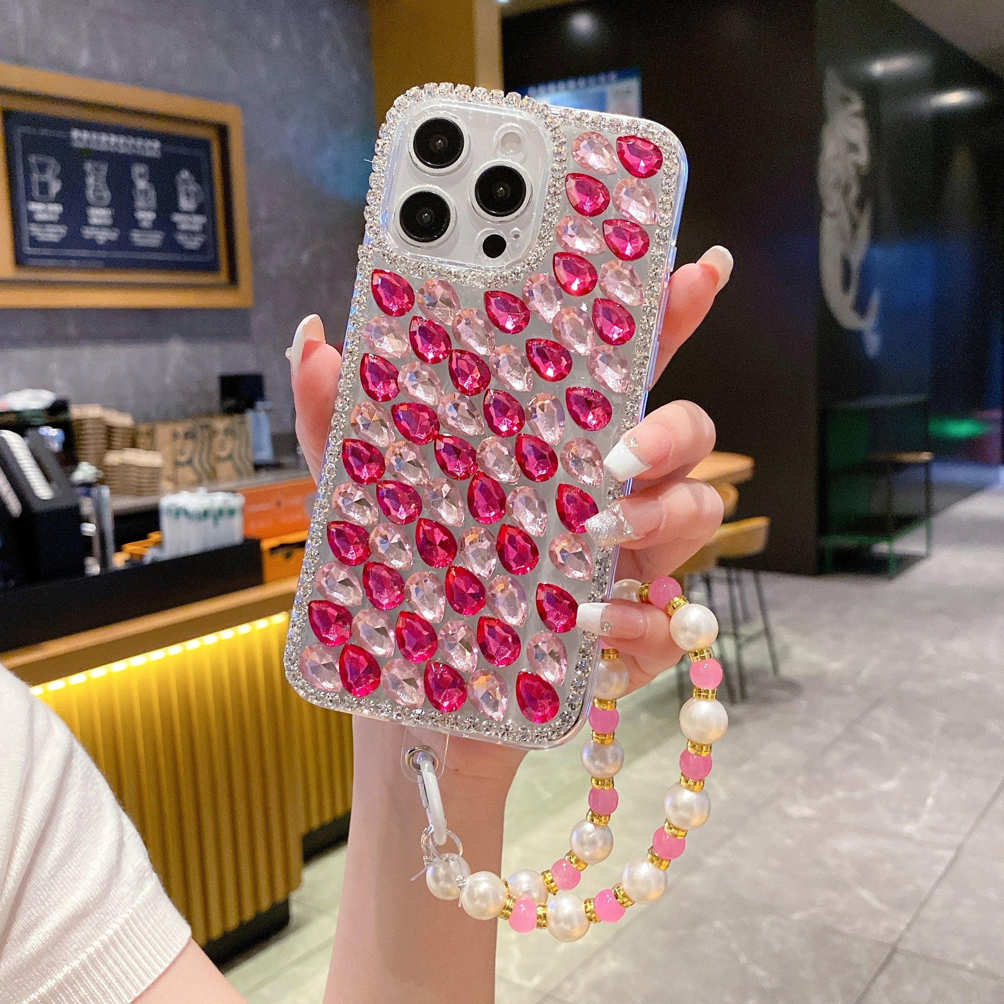 Pink Diamond With Pink Bracelet Silicon Phone Cases For iPhone 15 Plus