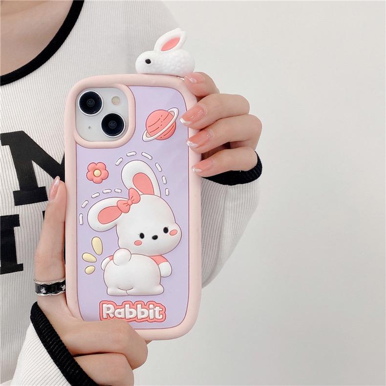 rabbit-with-earth-silicon-phone-cases-for-iphone