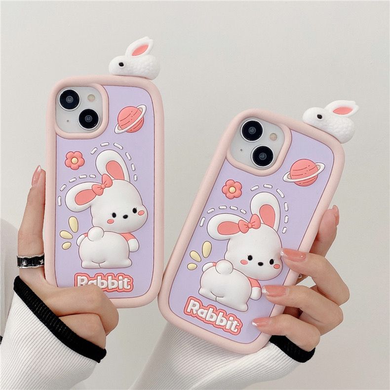 rabbit-with-earth-silicon-phone-cases-for-iphone
