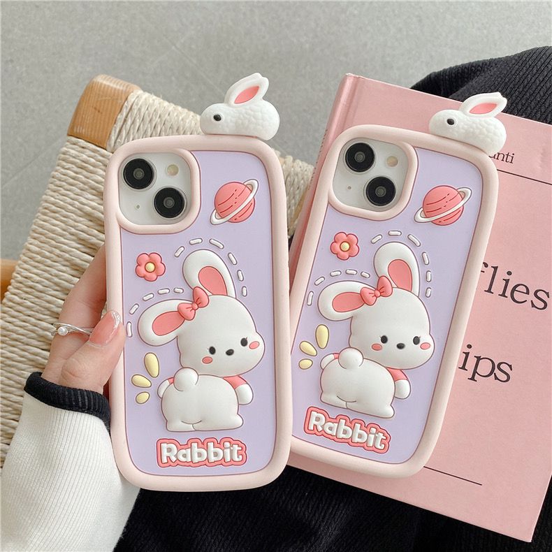 rabbit-with-earth-silicon-phone-cases-for-iphone
