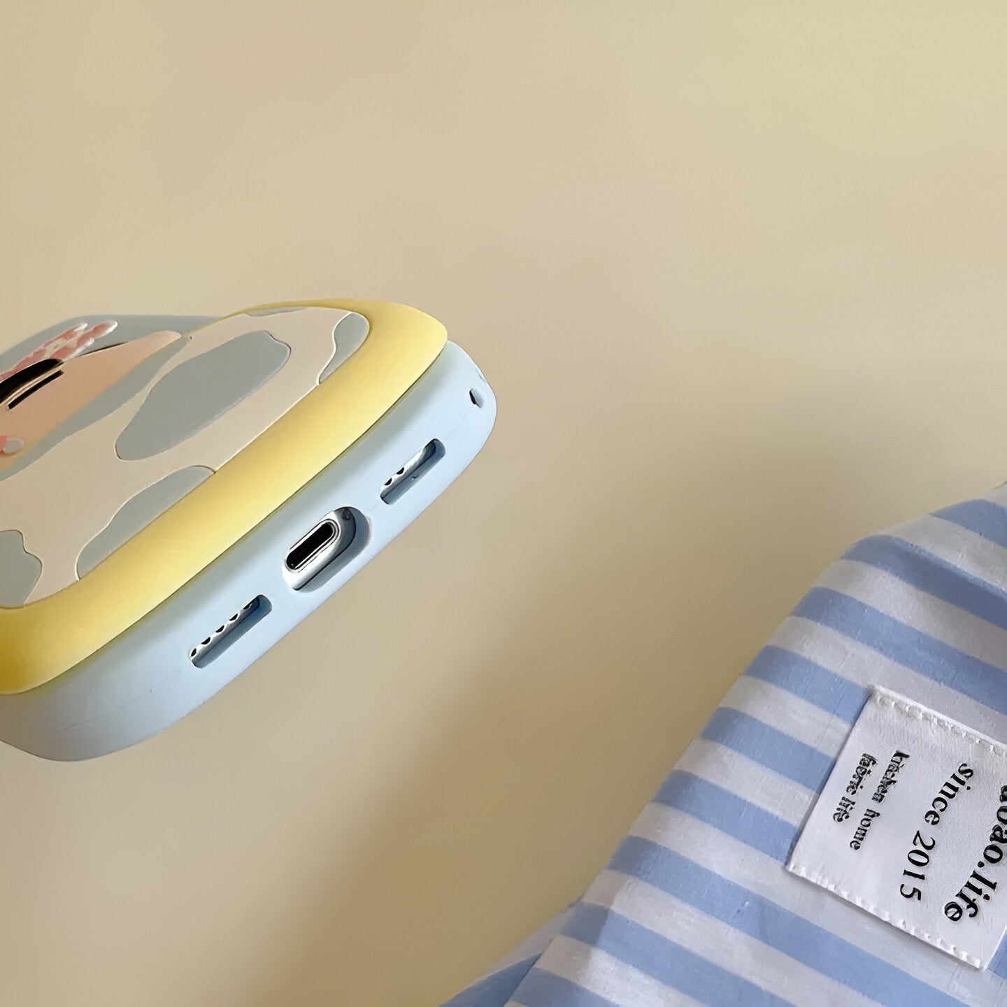 dont-open-shinchan-silicon-phone-case-for-iphone