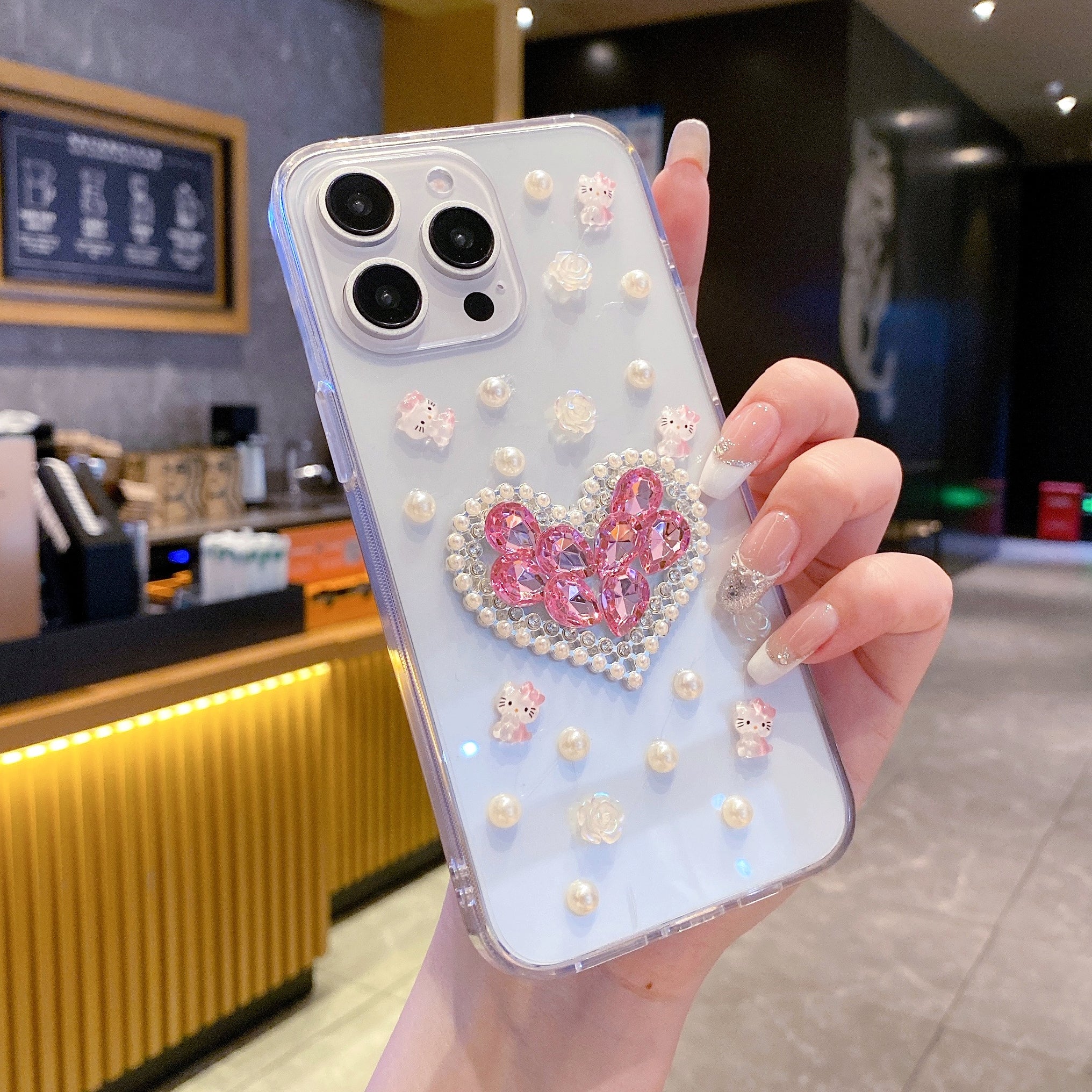 White Peals With Pink Diamond Heart Silicon Phone Cases For iPhone 14 Pro Max