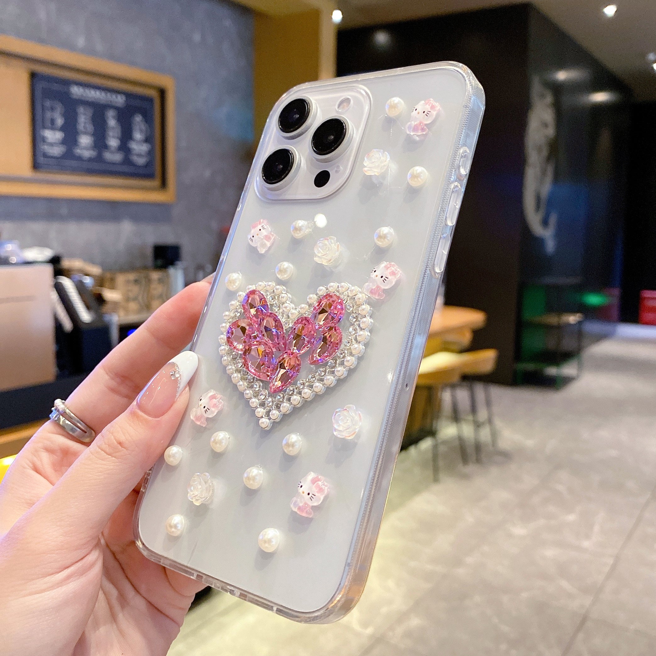 White Peals With Pink Diamond Heart Silicon Phone Cases For iPhone 14 Pro Max