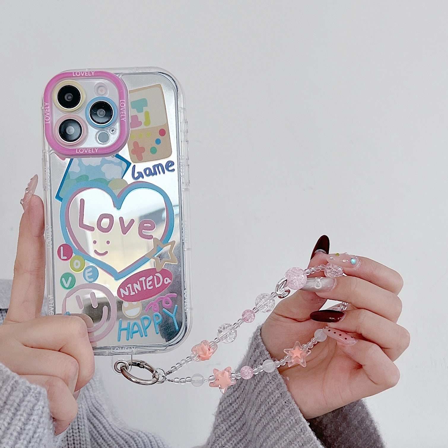 love-game-with-bracelet-mirror-silicon-phone-case-for-iphone