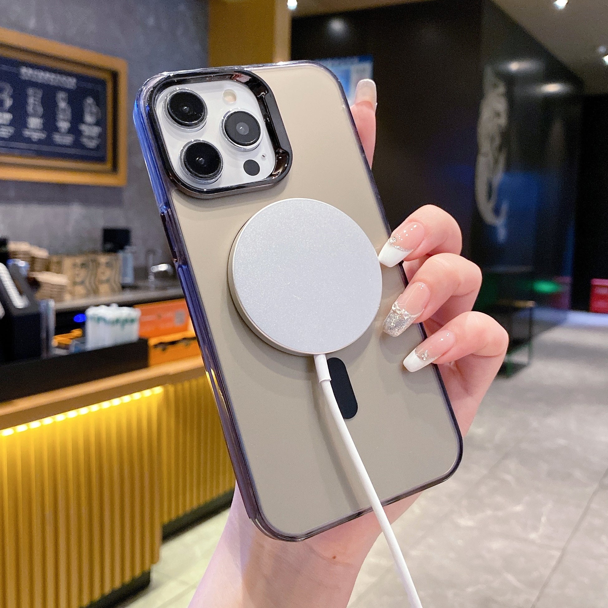 Black Luxury Smoky Phone Case With Magsafe For iPhone 15 Plus