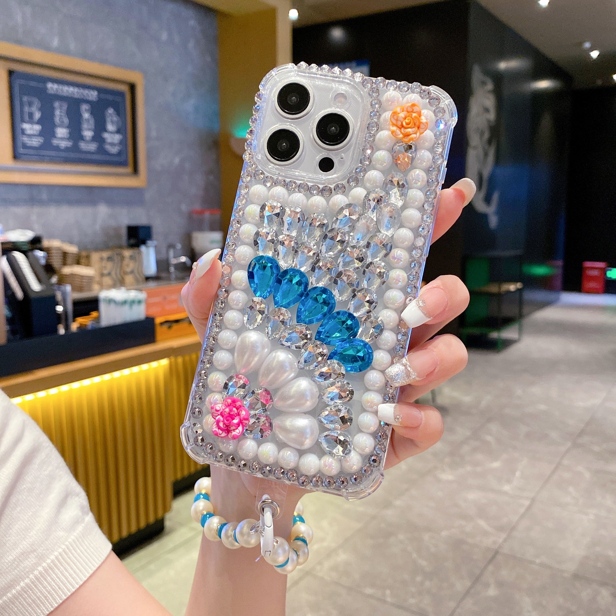 Blue Diamond With Charm Silicon Phone Cases For iPhone 16 Pro Max