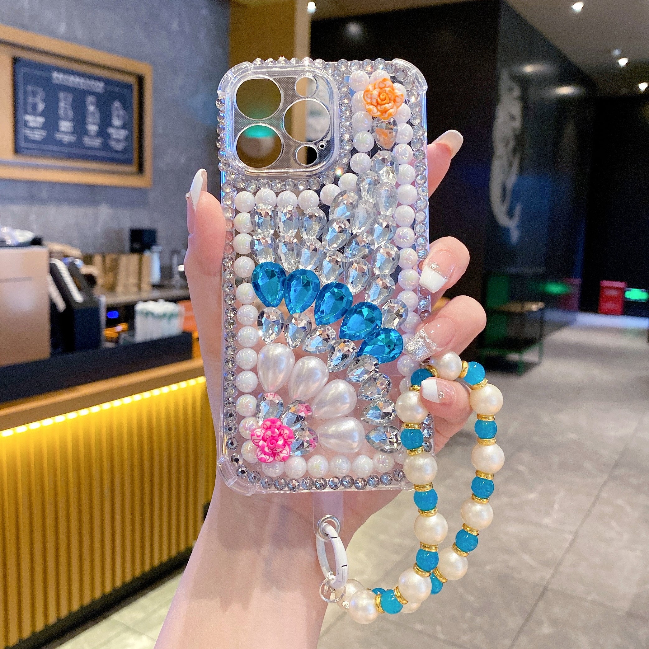 Blue Diamond With Charm Silicon Phone Cases For iPhone 16 Pro Max