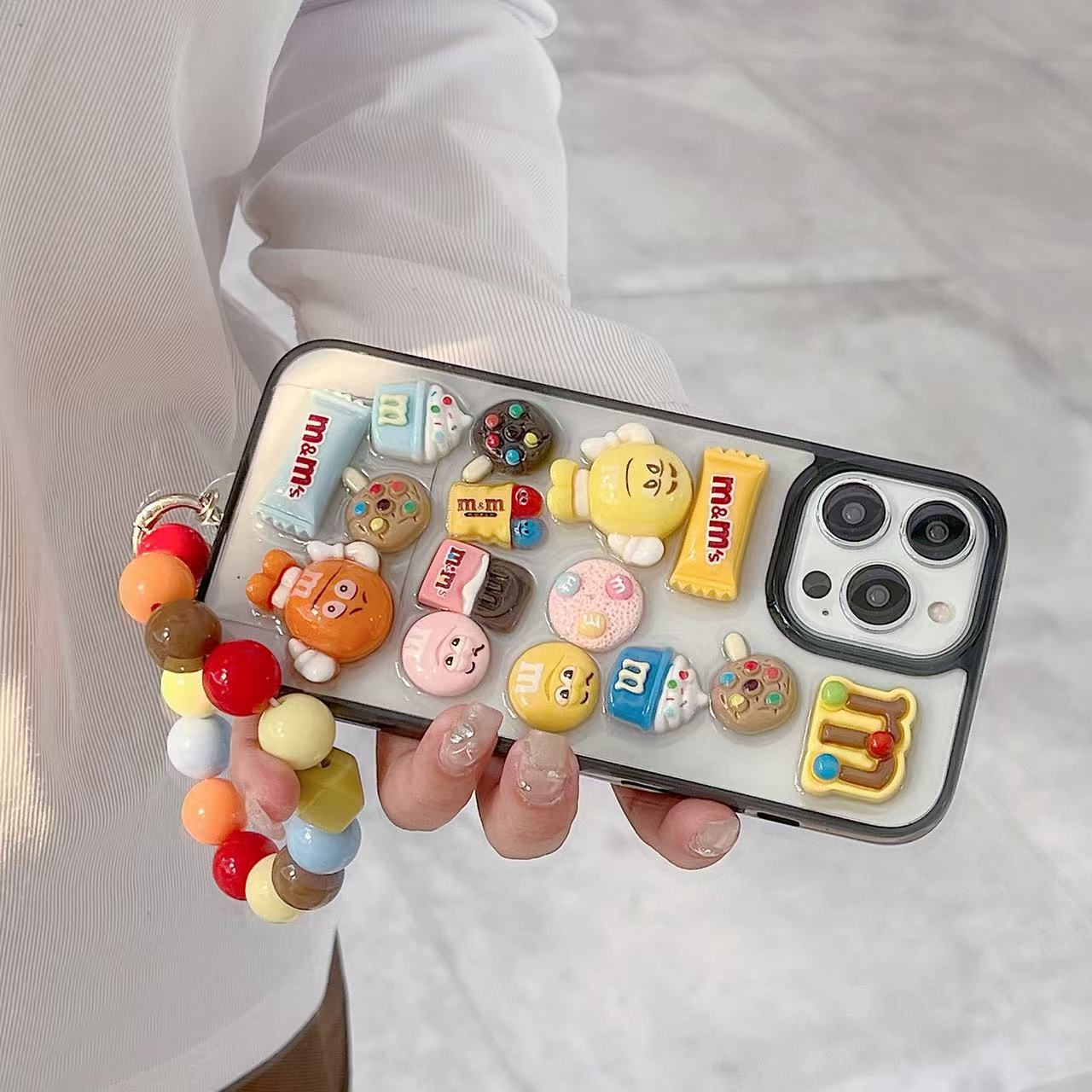 Candy Crush With Stone Bracelet Silicon Phone Cases For iPhone 15