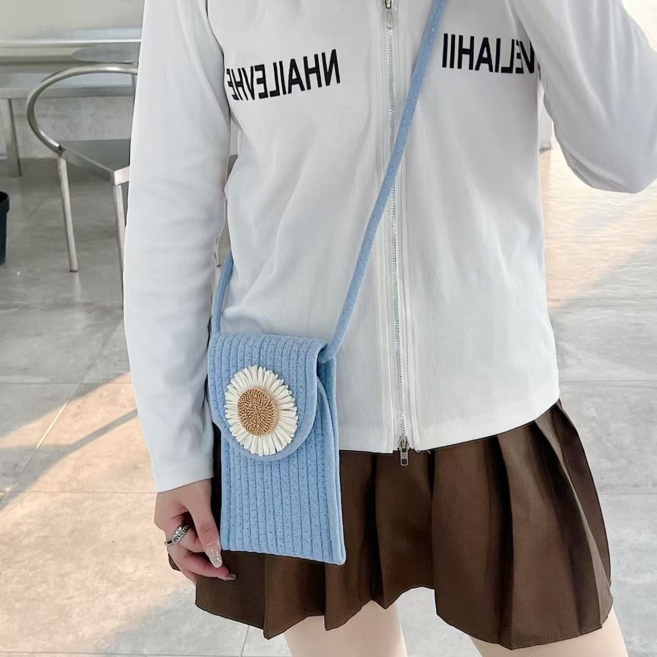 Stylish Flower Jute Sling Bag Silicon Phone Cases For iPhone 16