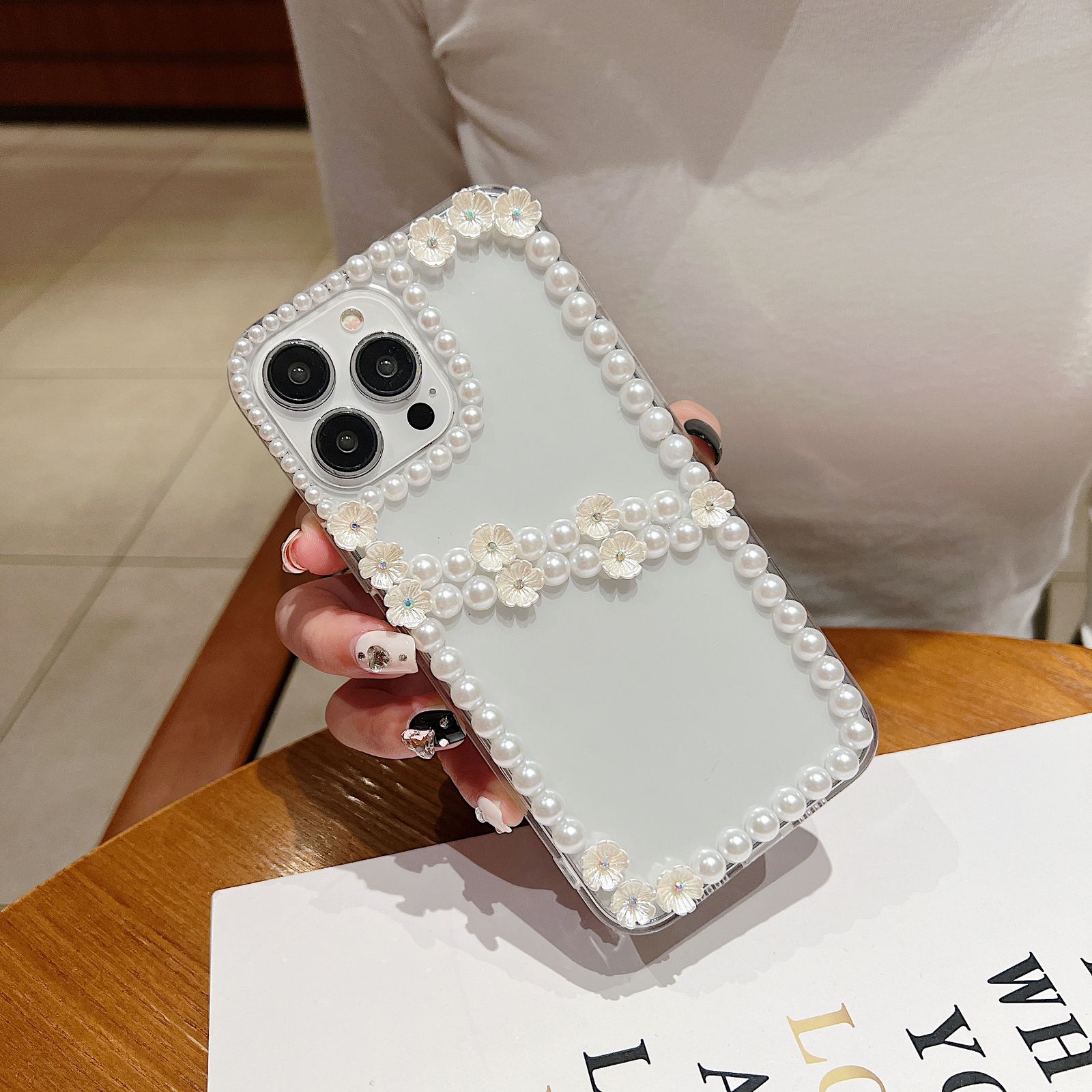 Pearl Edges Transparent Silicon Phone Cases For iPhone 12