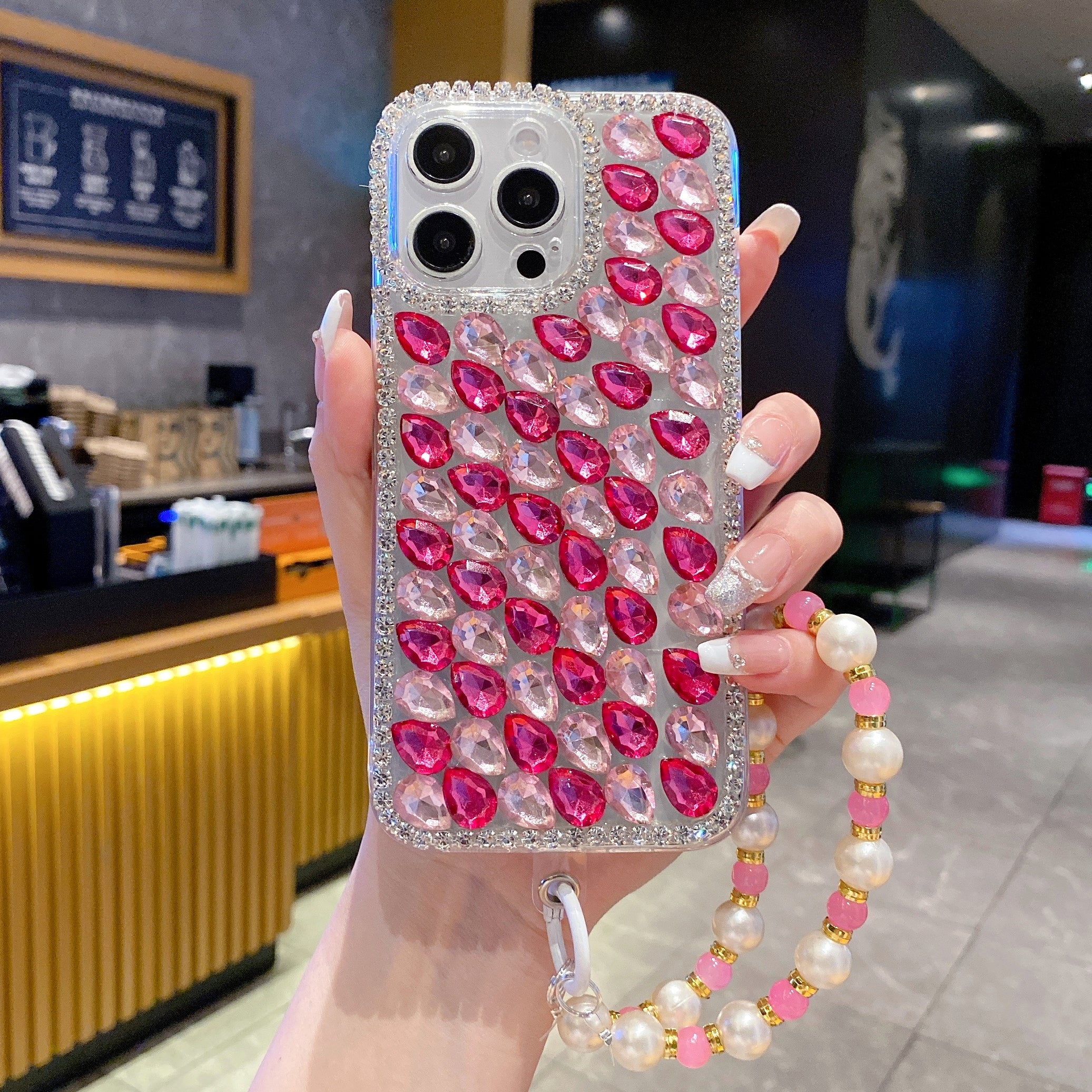 Pink Diamond With Pink Bracelet Silicon Phone Cases For iPhone 16 Pro Max