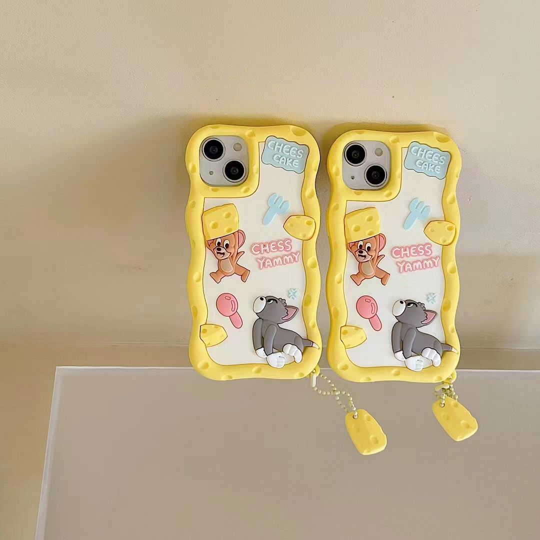 Tom & Jerry Chess Yammy Phone Cases For iPhone 13